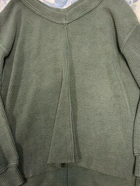 Aerie Cozy V Neck Crew